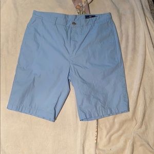 Vineyard Vines blue flat front shorts- size 36